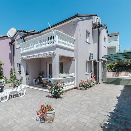 Zsa Zsa Holiday Home Srima Exterior photo